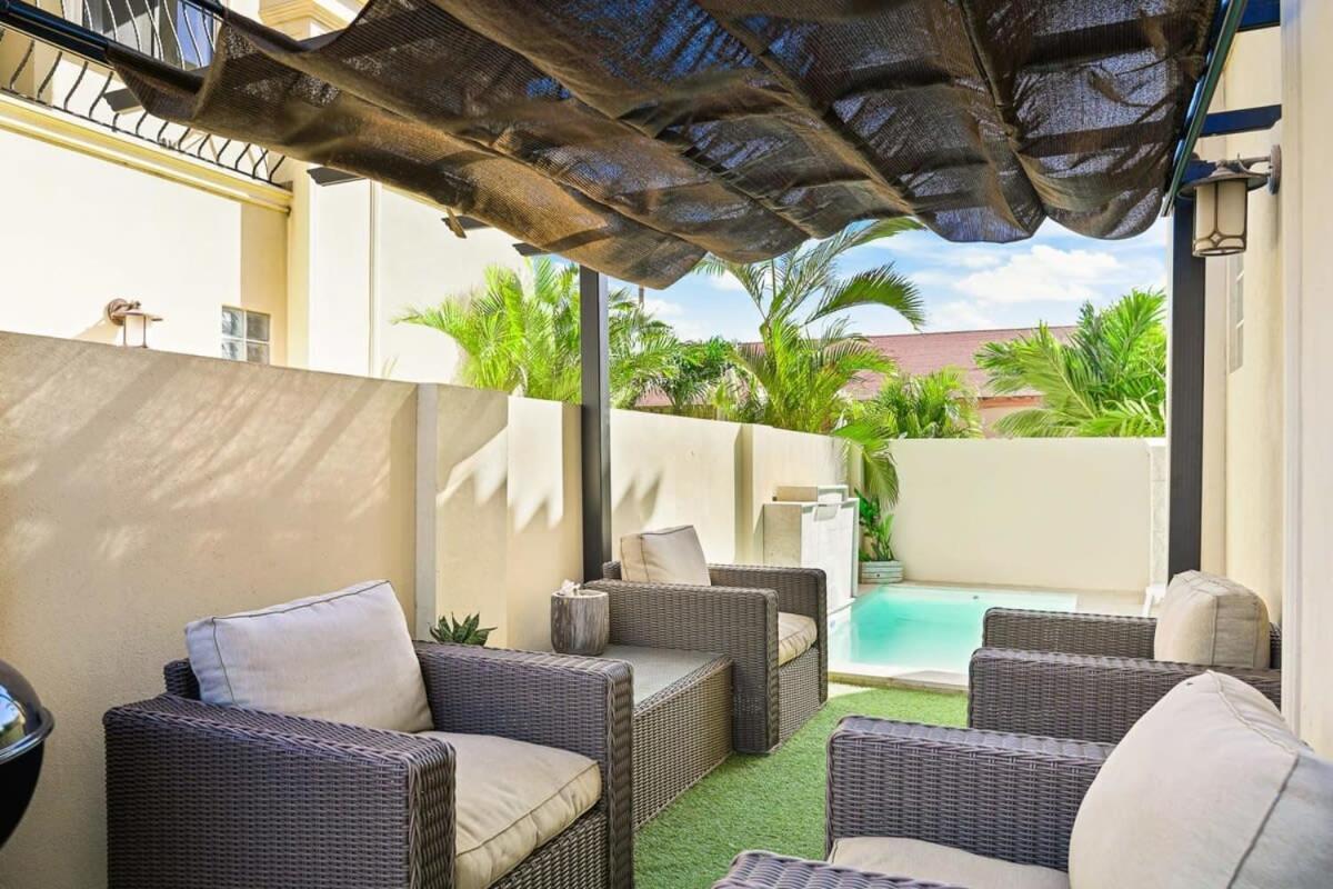 Wonder Apartment In Gold Coast With Private Pool Palm Beach ภายนอก รูปภาพ