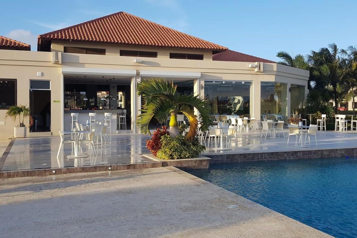 Wonder Apartment In Gold Coast With Private Pool Palm Beach ภายนอก รูปภาพ