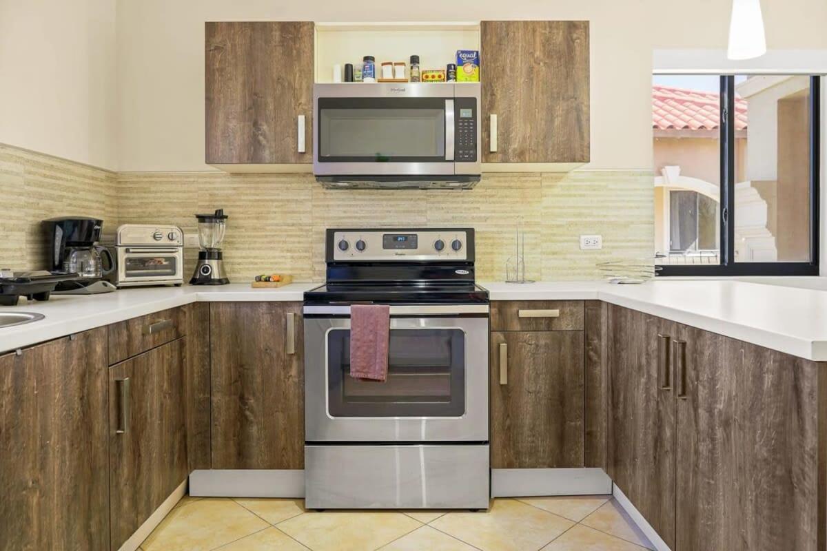 Wonder Apartment In Gold Coast With Private Pool Palm Beach ภายนอก รูปภาพ